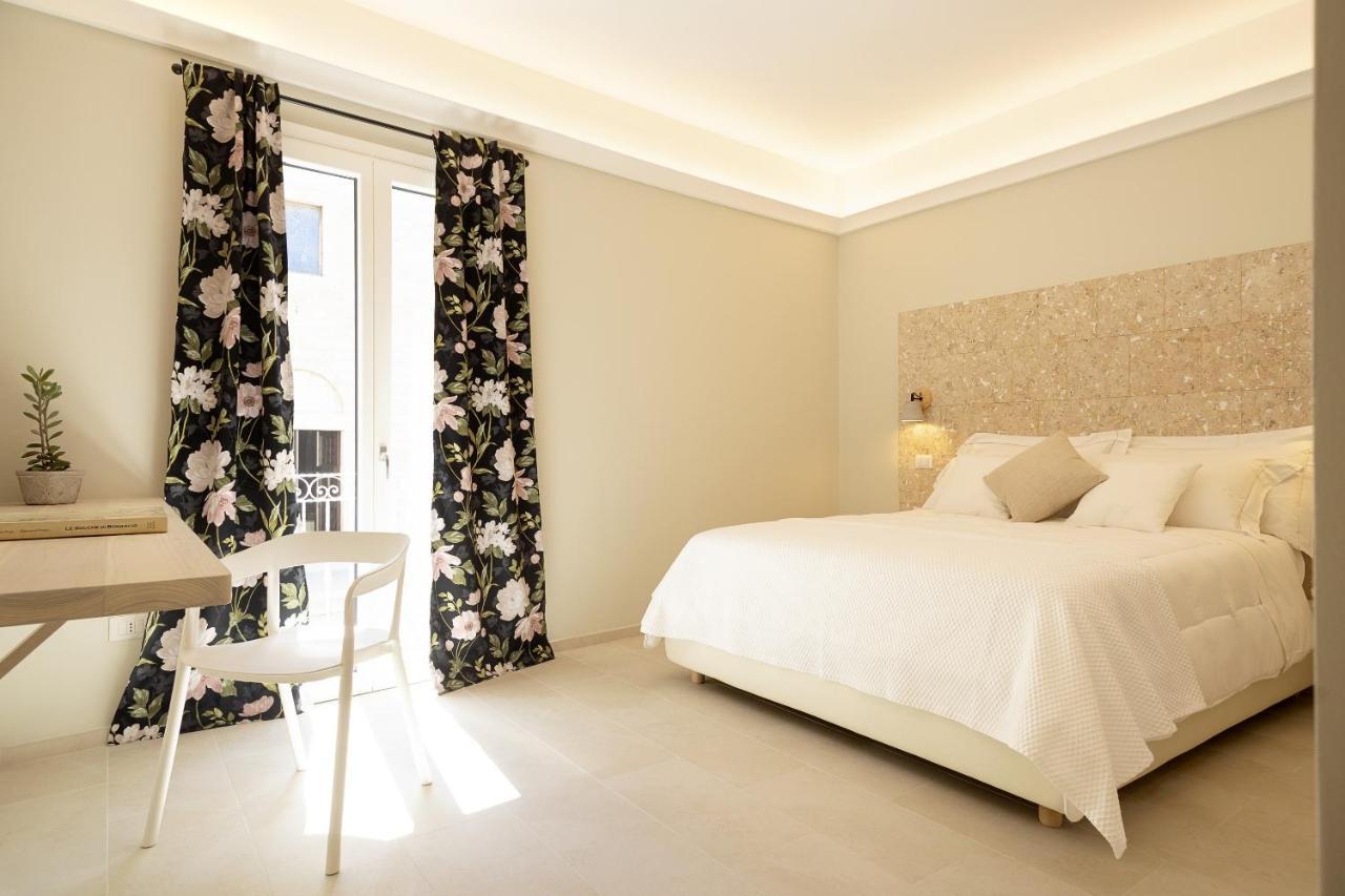 La Via Rooms And Terrace Olbia Exterior foto